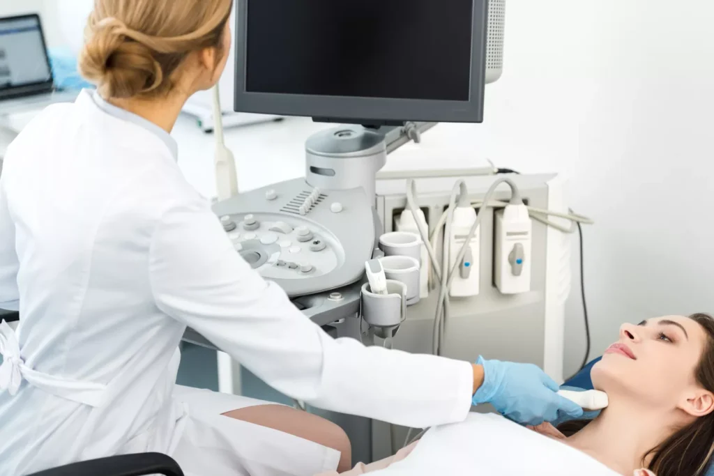 USG Tarczycy Gdańsk - Alfa Clinic Centrum Medyczne (Radiologia)
